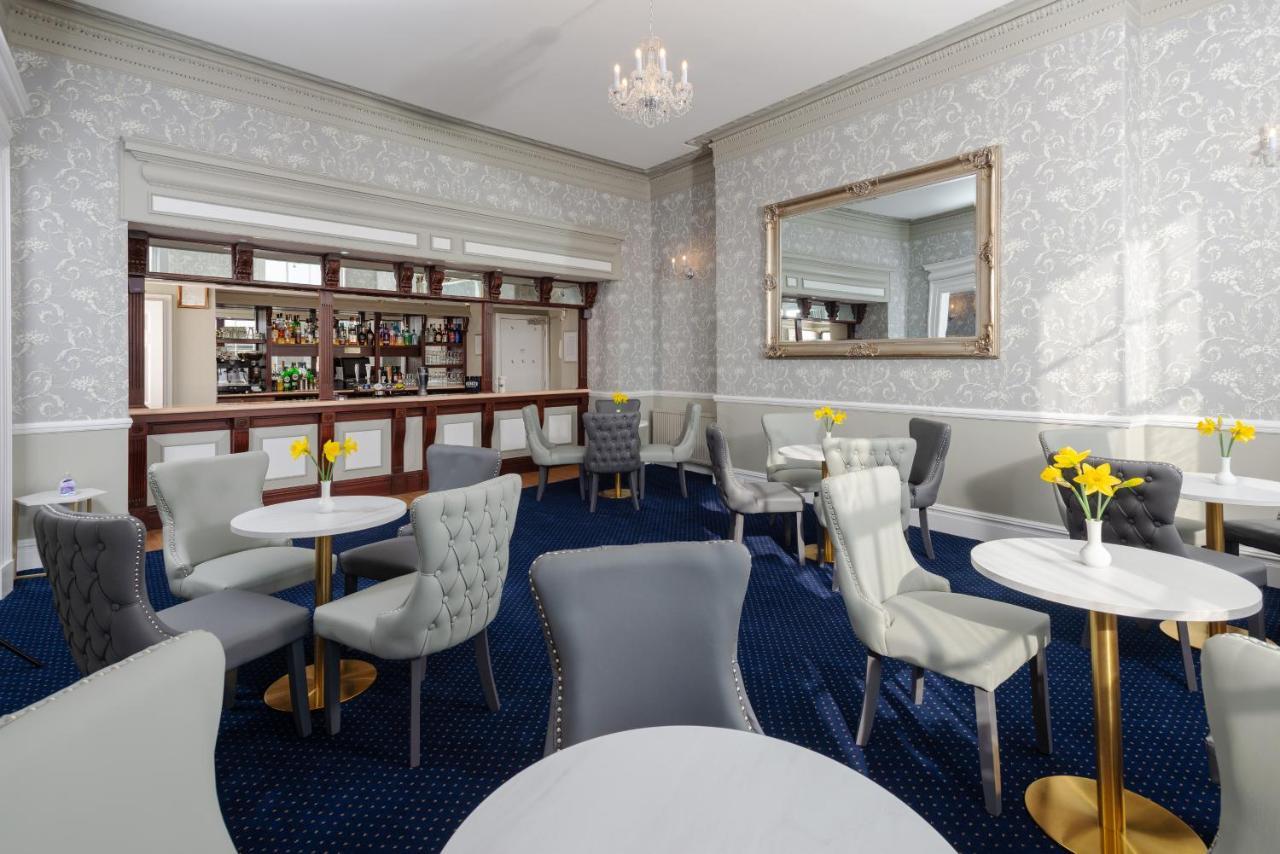 Rex Hotel